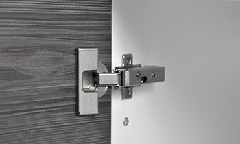 hochwertige Soft-Close Scharniere